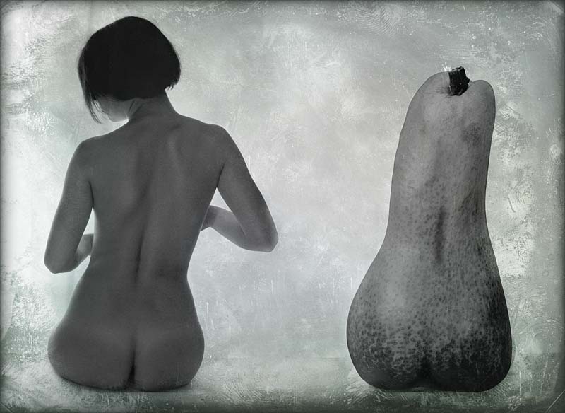 Фото жизнь (light) - irishka_r - Эротика - Натюрморт с грушами