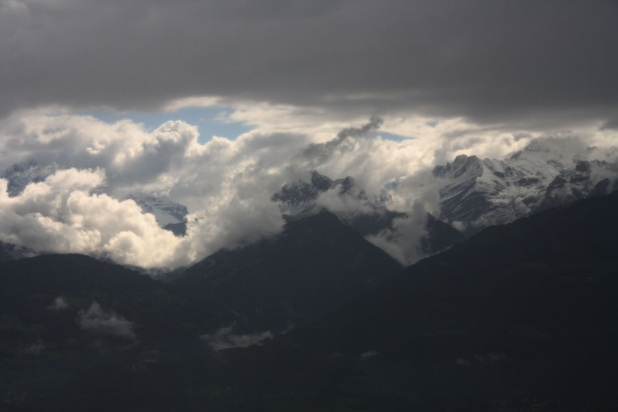 Фото жизнь (light) - Nadja Kuhn - Швейцария - Облака и горы