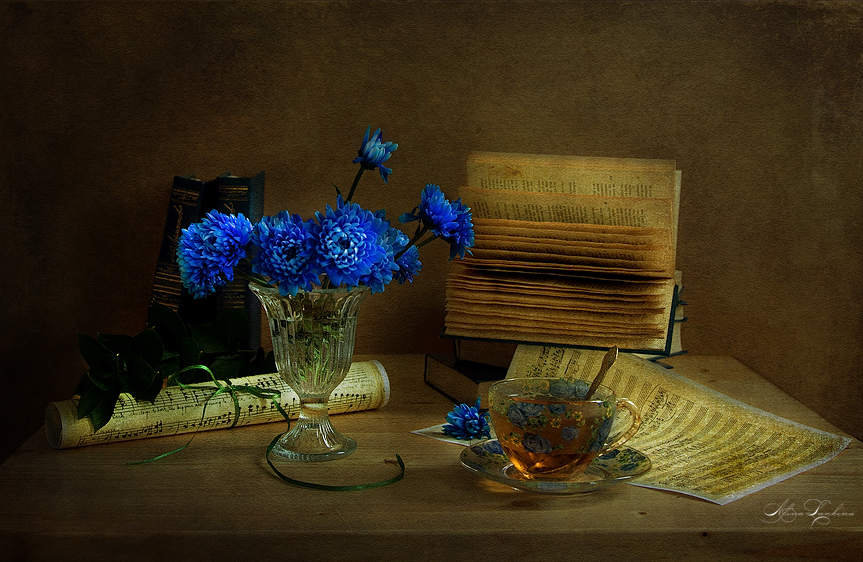 Фото жизнь (light) - Alina  Lankina - корневой каталог - С синими хризантемами