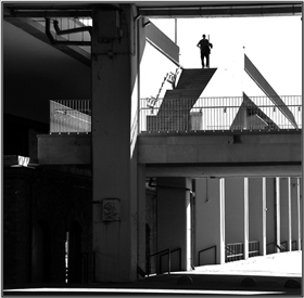 ..... "Человек в квадрате" .....