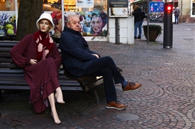 А может познакомимся?