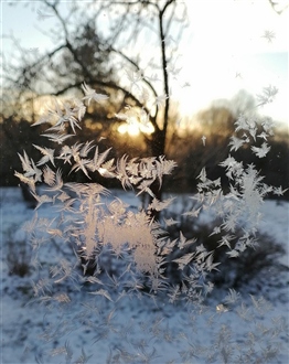 Солнце на лето - зима на мороз