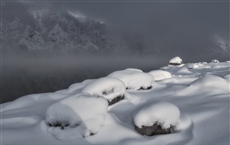 Холодное зимнее солнце