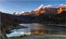  У озера Гижгит.