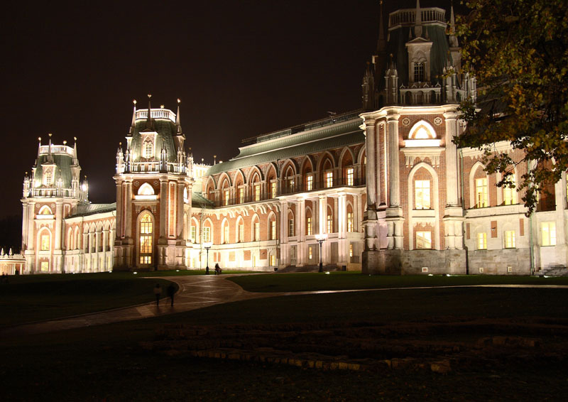 Парк царицыно вечером