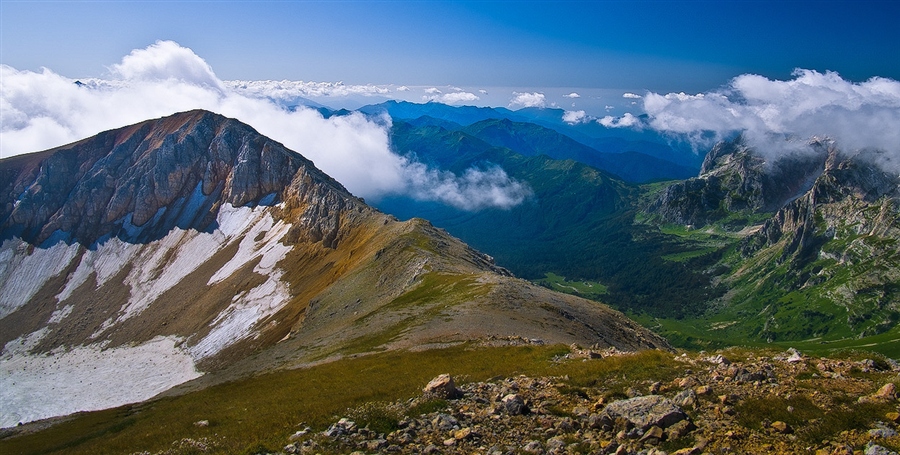 Рачинский хребет