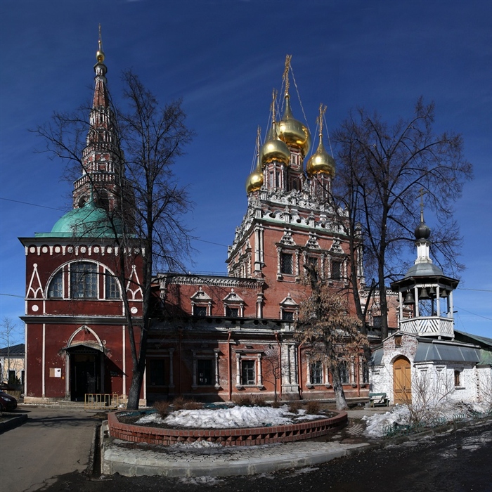 Храмы и монастыри москвы. Кадаши храм Воскресения Христова. Церковь Вознесения в Кадашах Москва.