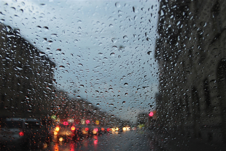 Фото дождь стекло машинное