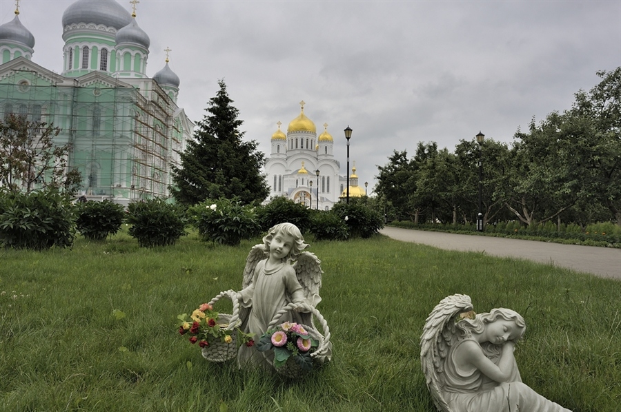 Дивеевский монастырь художественное фото