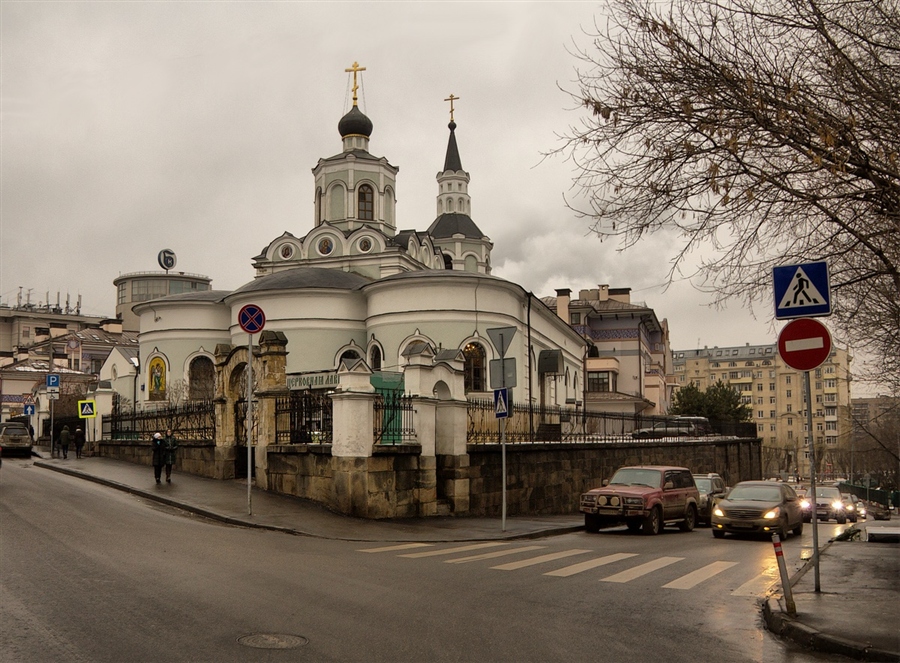 Храм воздвижения на вражке