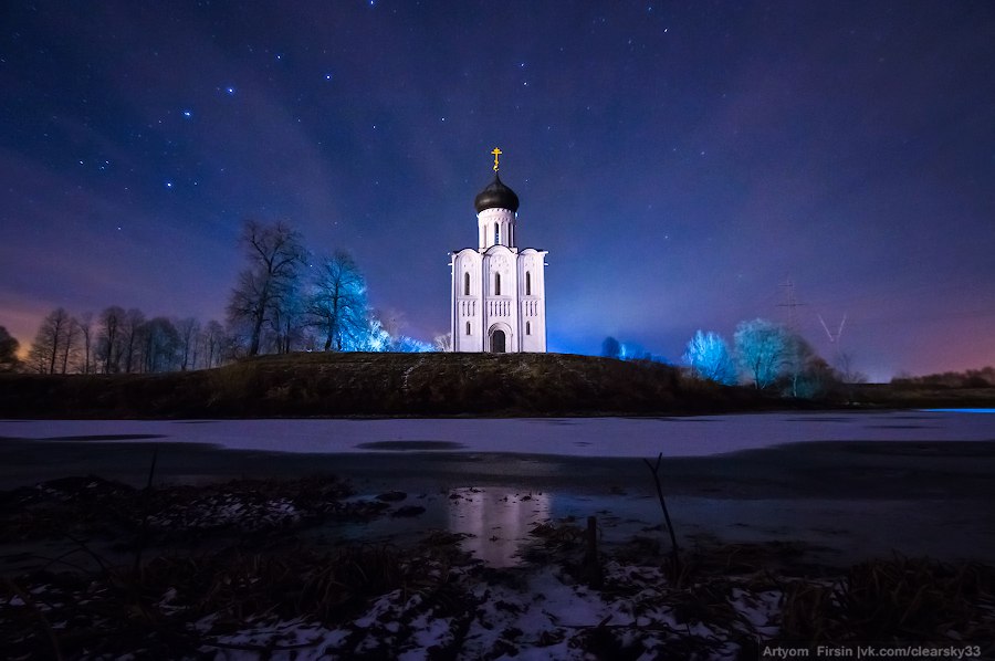 Храм Покрова на Нерли ночной