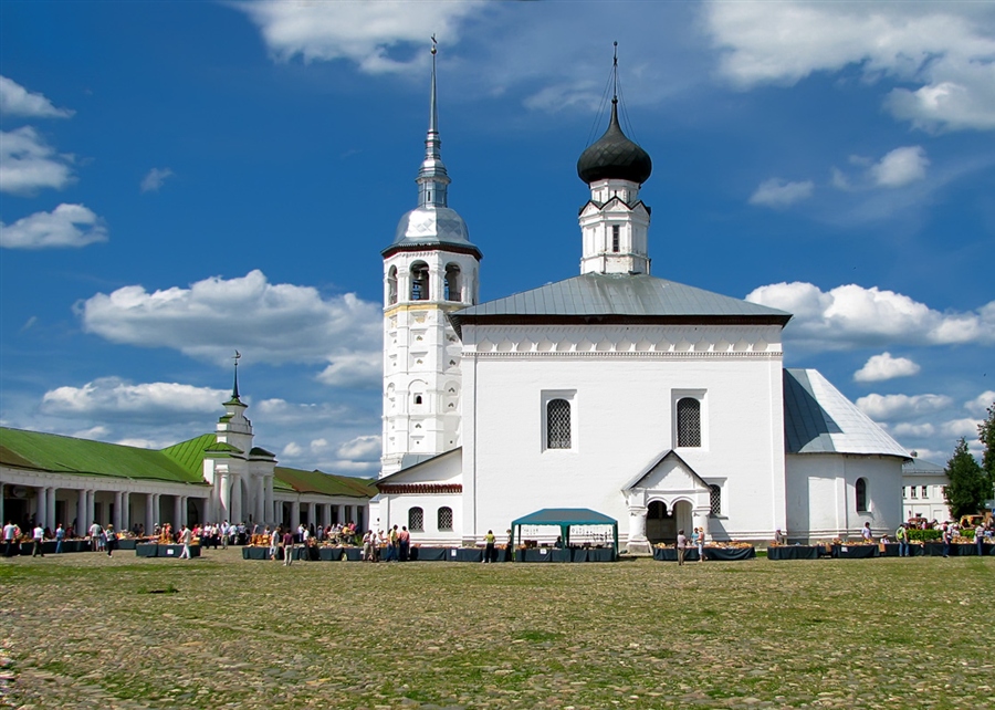 Торговая площадь суздаль