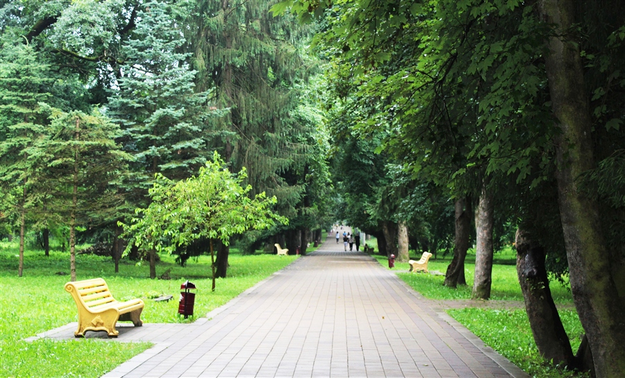Нальчик атажукинский парк
