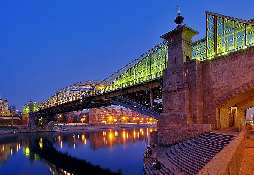 Мост хмельницкого в москве