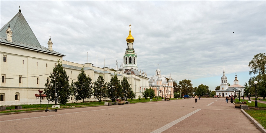 Я люблю вологду фото. Смотровая площадка вологда. Вологодский кремль вологда. Вологда. Город вологда центр города.