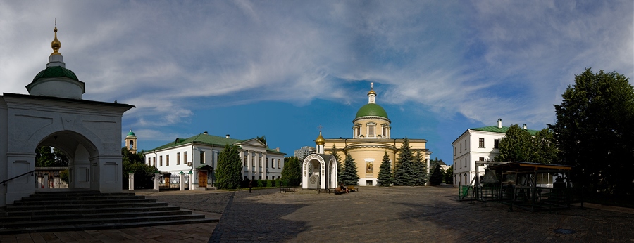 Панорама Свято Данилова монастыря в Москве