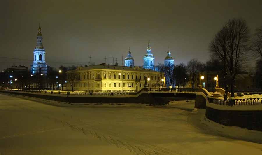 Поиск санкт петербург. Коломна Санкт-Петербург. Коломна Никольский собор. Питер Коломна достопримечательности. Никольский собор в Коломне зимой.