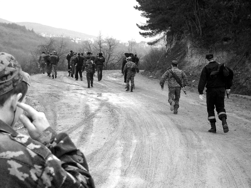 Фото военного без лица